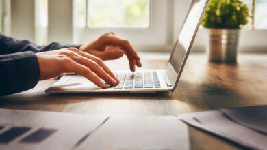 private vs public company